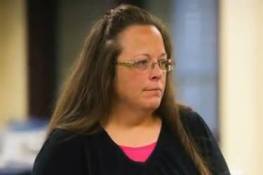 Kim Davis 4