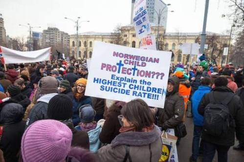 Protest in sustinerea fam. Bodnariu Photo credit
