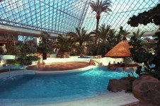 25781it-Pyramid-pool-water05